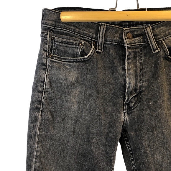 Distressed Levis 514 - Picture 5 of 7